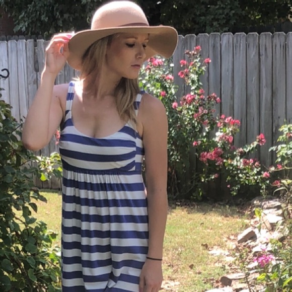 Ann Taylor “LOFT” maxi dress - Picture 5 of 7